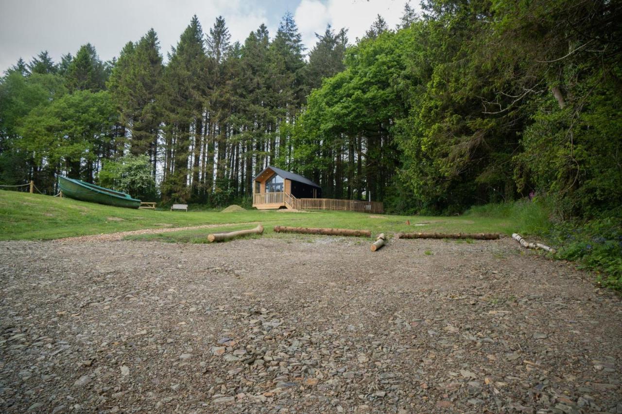 Cabin In The Woods - 1 Bedroom Lodge - Kilgetty Stepaside  Exteriör bild